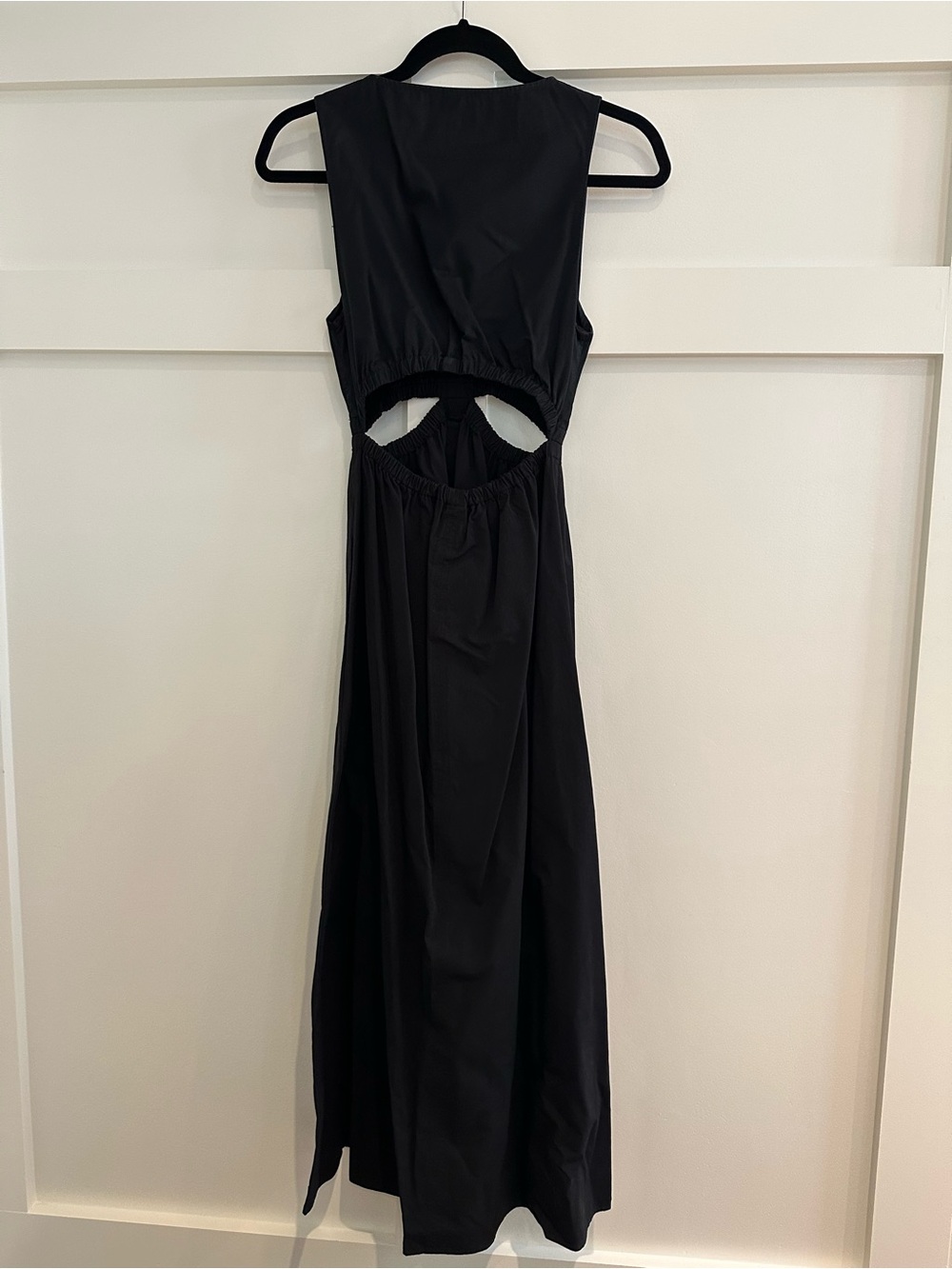 Zara Black Backless Maxi Dress with Side Cutouts - Picture 2 of 3